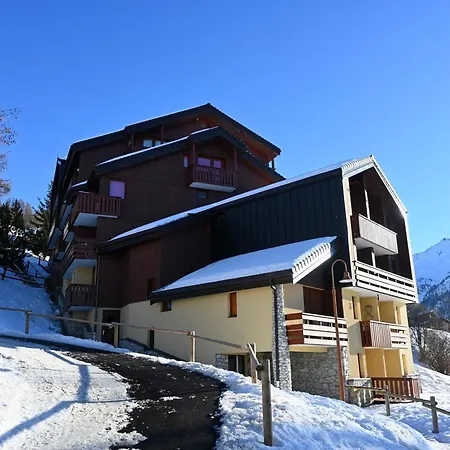 Apartment 4 Pers Au Centre De Vallandry, Proche Pistes, Balcon Et Vue Montagne - Fr-1-411-75